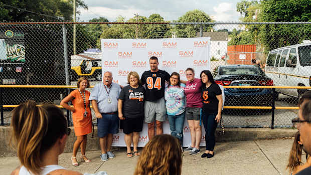 Sam Hubbard Backpack Drive 2022