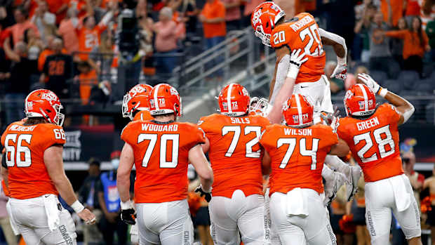 oklahoma state touchdown celebration 2021 cowboys