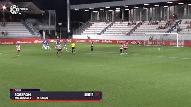 Incredible volley goal in the Spanish third tier