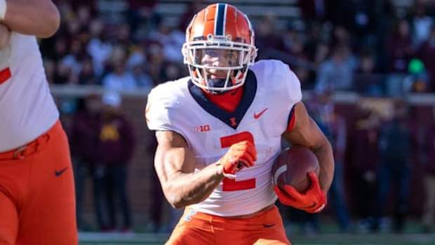 Illinois RB Chase Brown