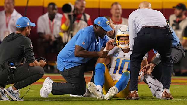 Justin Herbert Chiefs Injury