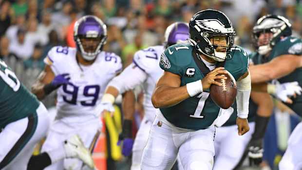 Jalen Hurts dominated against the Vikings
