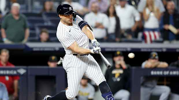 New York Yankees DH Giancarlo Stanton crushes walk-off grand slam
