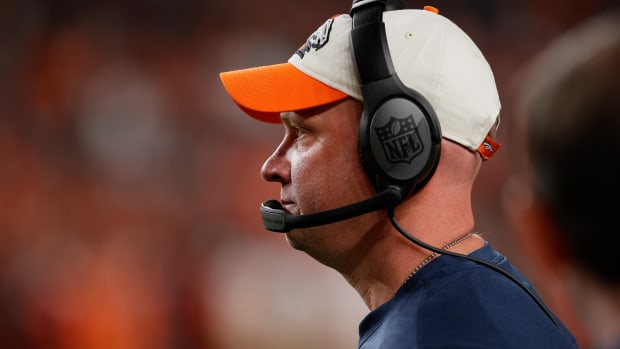 Denver Broncos head coach Nathaniel Hackett looks on in the second quarter against the San Francisco 49ers at Empower Field at Mile High.