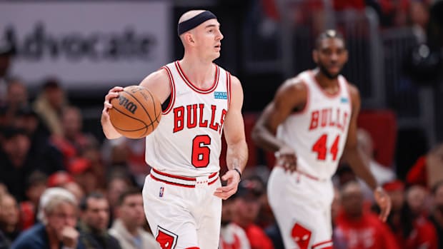 alex caruso bulls 6