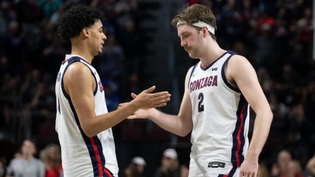 Timme was named to the WCC preseason team for a second straight year and is joined by Strawther, who was an honorable mention last season.