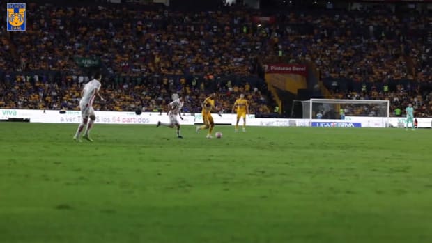 Pitchside: Gignac books Tigres a place in the quarter-finals