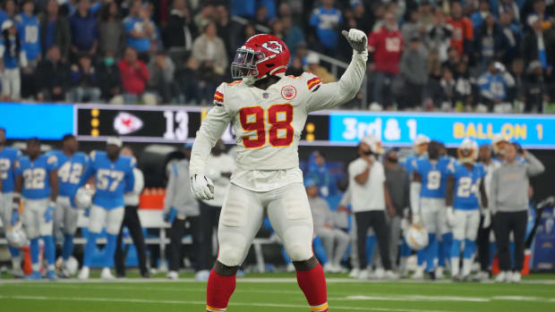 Dec 16, 2021; Inglewood, California, USA; Kansas City Chiefs defensive end Tershawn Wharton (98) celebrates against the Los Angeles Chargers in the second half at SoFi Stadium. Mandatory Credit: Kirby Lee-USA TODAY Sports