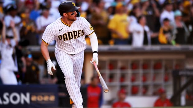 Padres first baseman Brandon Drury hits a go-ahead two-run single in the fifth inning of NLCS Game 2 against the Phillies.