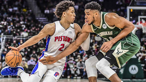 cade cunningham giannis milwaukee bucks
