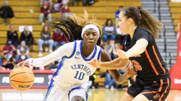 Kentucky's Rhyne Howard (10) drives on Princeton's Grace Stone (10) during the second half of the Kentucky versus Princeton women's NCAA First Round game at Simon Skjodt Assembly Hall on Saturday, March 19, 2022.

Syndication The Herald Times

Syndication The Indianapolis Star