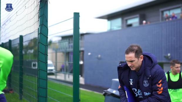 Everton stars gear up to take on Leicester City