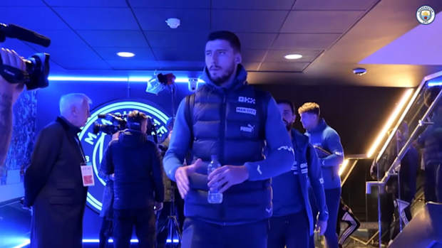 Tunnel cam: City celebrate last-gasp win vs Fulham