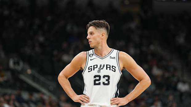 zach collins 44