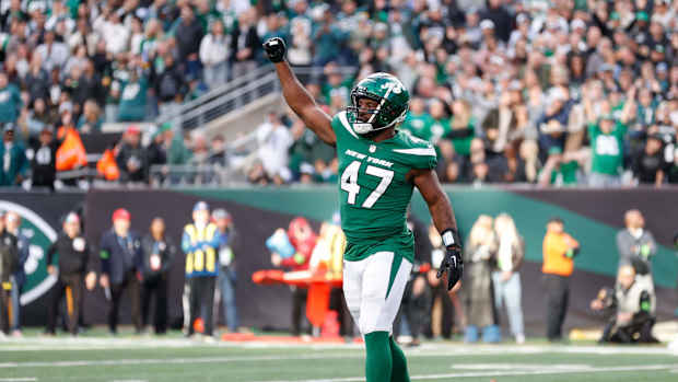 New York Jets DE Bryce Huff