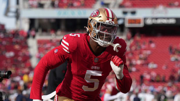 Dec 10, 2023; Santa Clara, California, USA; San Francisco 49ers linebacker Randy Gregory (5) warms up before the game against the Seattle Seahawks at Levi's Stadium.