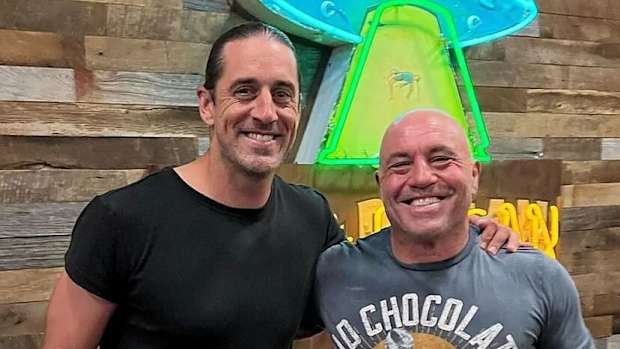 Jets - Aaron Rodgers Joe Rogan