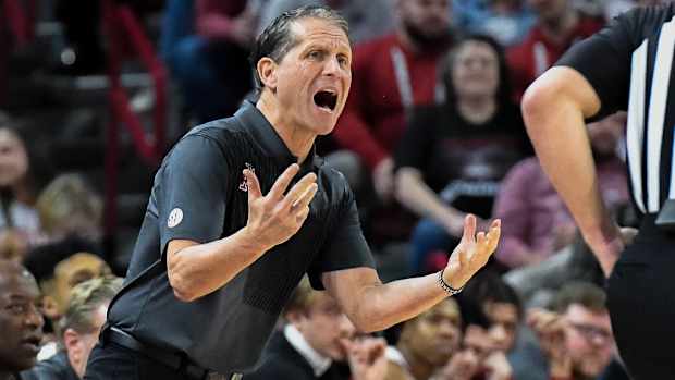 Razorbacks Eric Musselman against Georgia