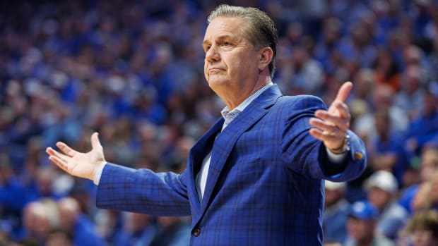 Kentucky Wildcats head coach John Calipari reacts during the first half against the Gonzaga Bulldogs at Rupp Arena in Lexington, Ky., on Feb. 10, 2024.