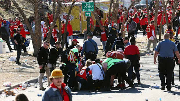 Patriots - Super Bowl parade shooting