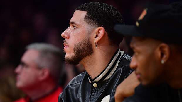 Chicago Bulls guard Lonzo Ball (2) watches game action against the Los Angeles Lakers during the second half at Crypto.com Arena.