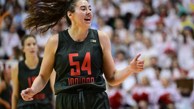  Indiana Hoosiers forward Mackenzie Holmes (54) reacts to a basket during the second half against the Iowa Hawkeyes.