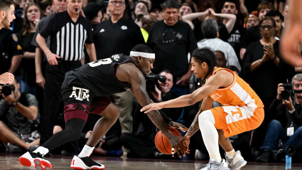 aggies basketball tennessee