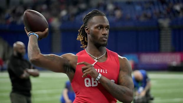 Tennessee quarterback Joe Milton III