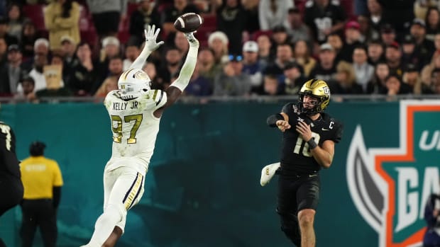 Georgia Tech Defensive End Eddie Kelly