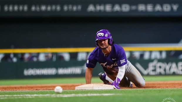 Myers Sees Loose Ball at Third