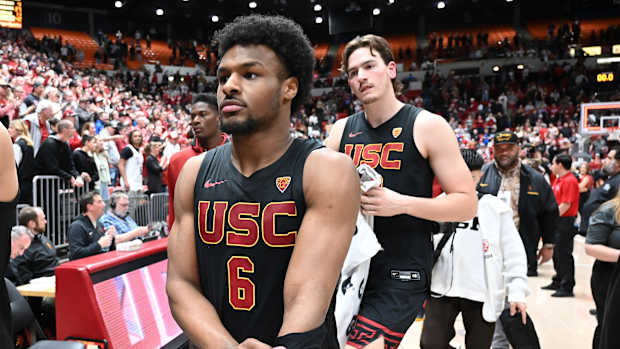 Bronny James following a USC matchup this season.