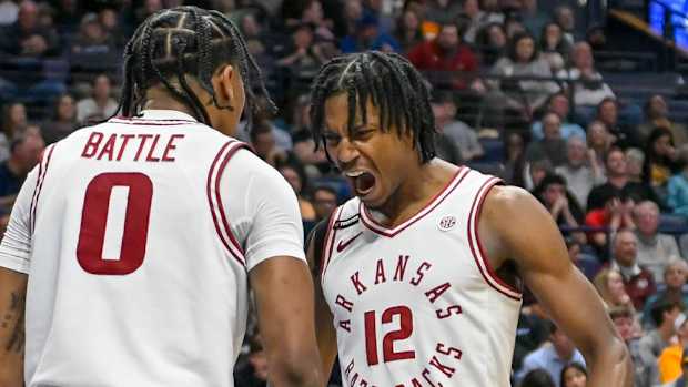 Razorbacks Khalif Battle and Tramon Mark against Vanderbilt