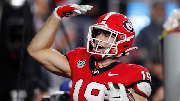 TE Brock Bowers