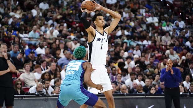 Kai Jones sticks on the Philadelphia 76ers' injury report against the Phoenix Suns.