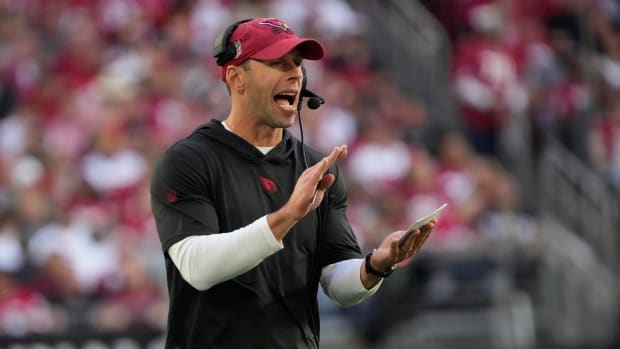 Arizona Cardinals head coach Jonathan Gannon.