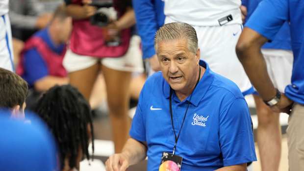 Jul 16, 2023; Toronto, Ontario, Canada; USA-Kentucky head coach John Calipari talks to his players during the first half of the Men's Gold game against Canada at Mattamy Athletic Centre. Mandatory Credit: John E. Sokolowski-USA TODAY Sports