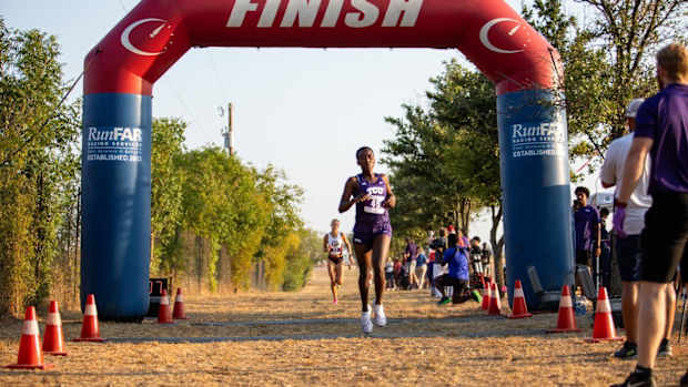 Womens cross country