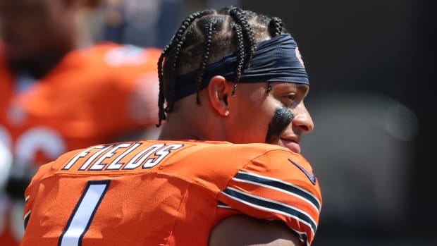 Sep 17, 2023; Tampa, Florida, USA; Chicago Bears quarterback Justin Fields (1) looks on prior to the game against the Tampa Bay Buccaneers at Raymond James Stadium. Mandatory Credit: Kim Klement Neitzel-USA TODAY Sports  