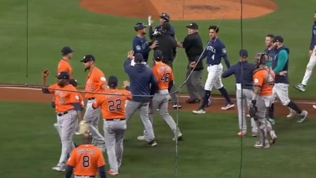 MLB Fans Ripped Houston Astros After Their Pitcher’s Childish Move Led to Benches Clearing