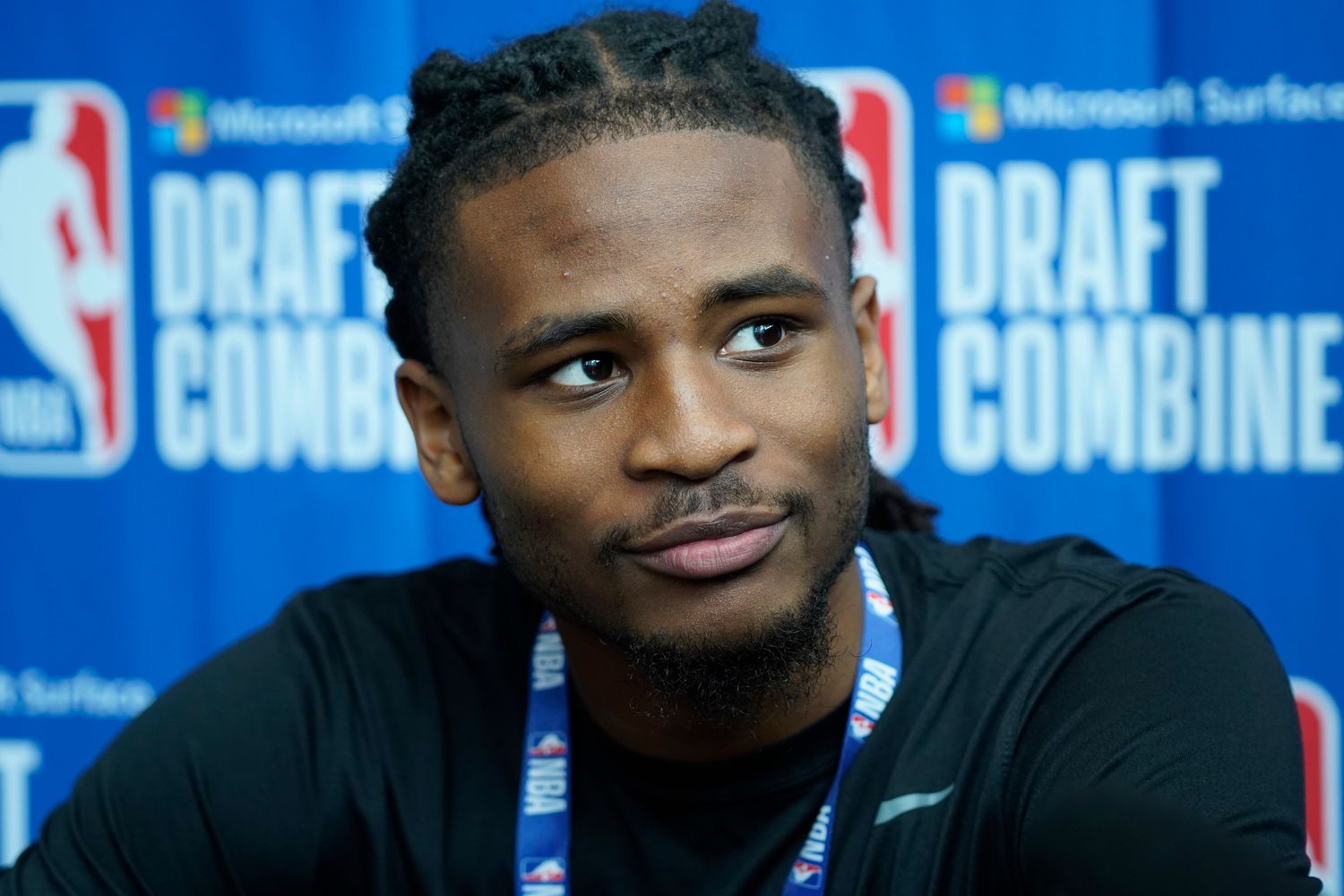 May 17, 2023; Chicago, Il, USA; Cason Wallace talks to the media during the 2023 NBA Draft Combine at Wintrust Arena. Mandatory Credit: David Banks-USA TODAY Sports