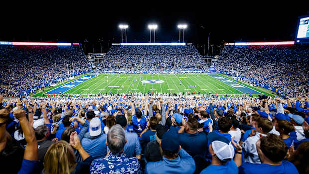 Lavell Edwards Stadium Cincinnati