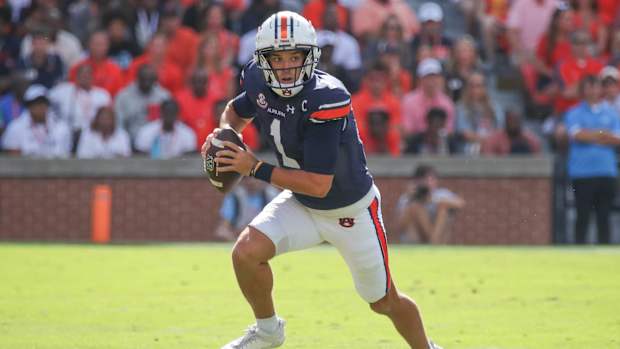 Payton Thorne vs Georgia Eric Starling/Auburn Daily 