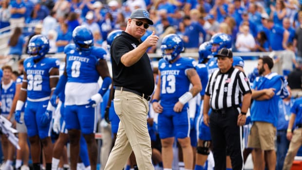 Sep 30, 2023; Lexington, Kentucky, USA; Kentucky Wildcats head coach Mark Stoops gives a thumbs up before the game against the Florida Gators at Kroger Field. Mandatory Credit: Jordan Prather-USA TODAY Sports