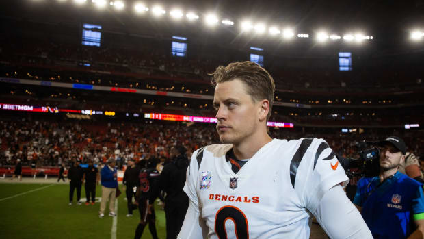 Oct 8, 2023; Glendale, Arizona, USA; Cincinnati Bengals quarterback Joe Burrow (9) against the Arizona Cardinals at State Farm Stadium. Mandatory Credit: Mark J. Rebilas-USA TODAY Sports  