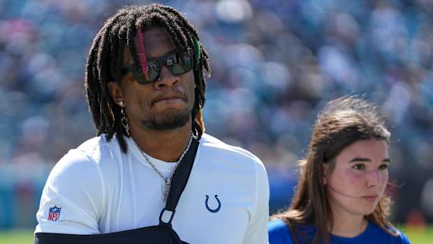 Indianapolis Colts quarterback Anthony Richardson (5) walks on the field at halftime during game action at EverBank Stadium on Sunday, Oct 15, 2023, in Jacksonville.