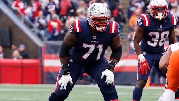 New England Patriots OL Michael Onwenu