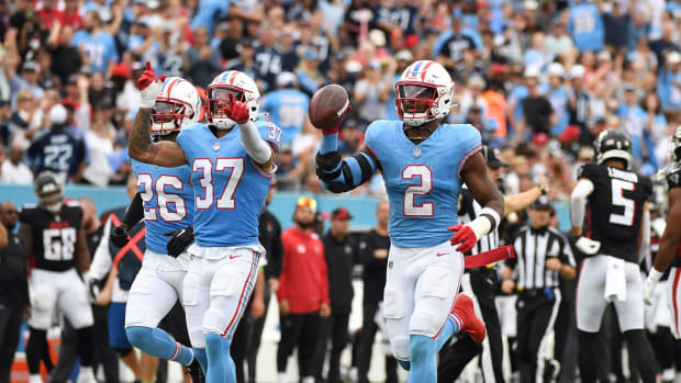 Tennessee Titans linebacker Azeez Al-Shaair (2) celebrates after recovering a fumble during the first half against the Atlanta Falcons at Nissan Stadium. 