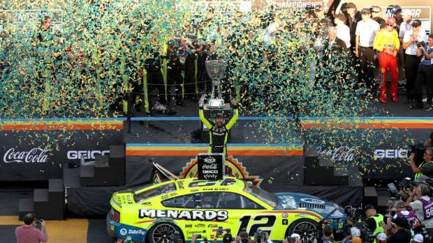 Ryan Blaney celebrates his first NASCAR Cup championship at Phoenix Raceway. Can he make it two in a row in 2024? (Photo by Christian Petersen/Getty Images)