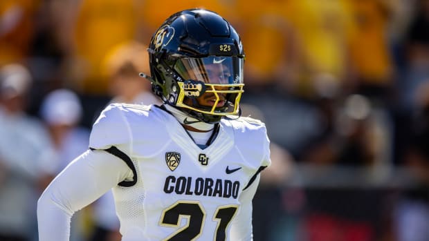 Colorado Buffaloes safety Shilo Sanders (21) against the Arizona State Sun Devils at Mountain America Stadium, Home of the ASU Sun Devils