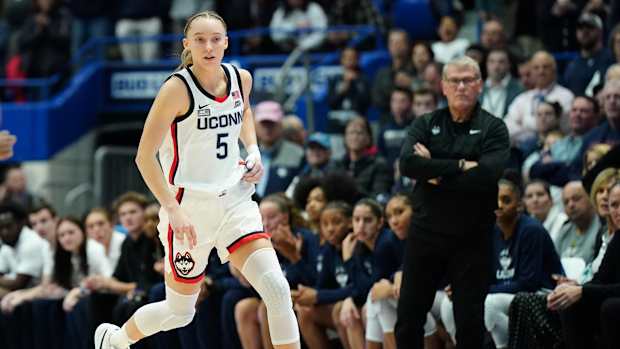 Nov 8, 2023; Hartford, Connecticut, USA; UConn Huskies guard Paige Bueckers (5) returns the ball against the Dayton Flyers in the first half at XL Center.